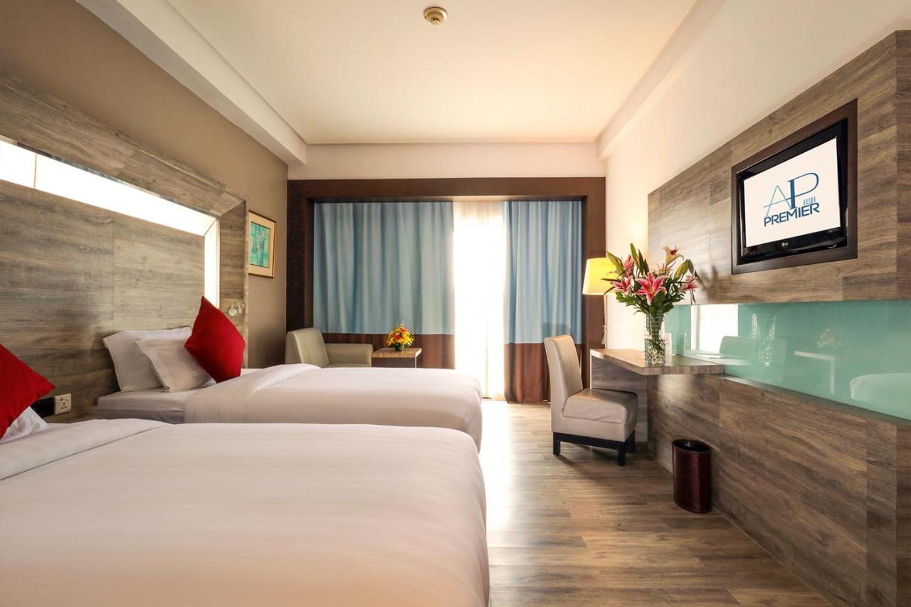 Ap Premier Batam Hotel Nagoya Exterior photo