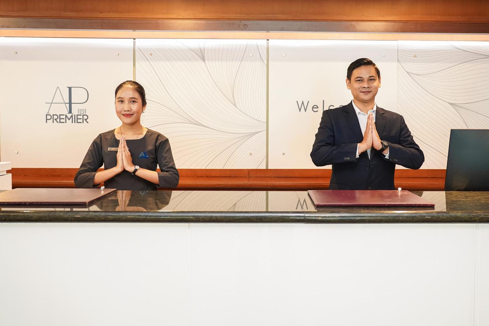 Ap Premier Batam Hotel Nagoya Exterior photo