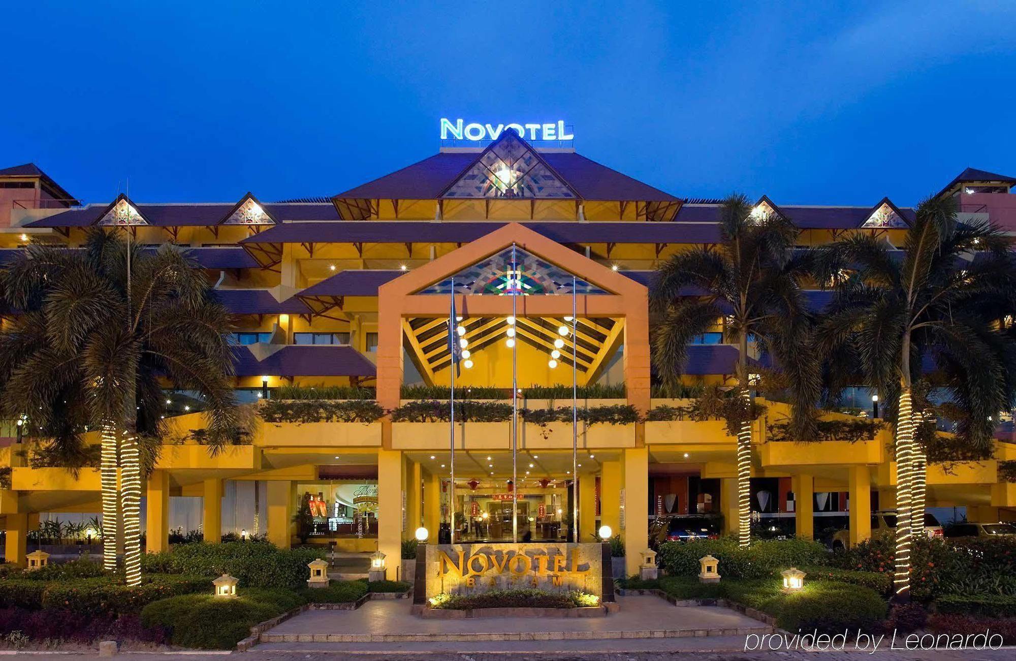 Ap Premier Batam Hotel Nagoya Exterior photo