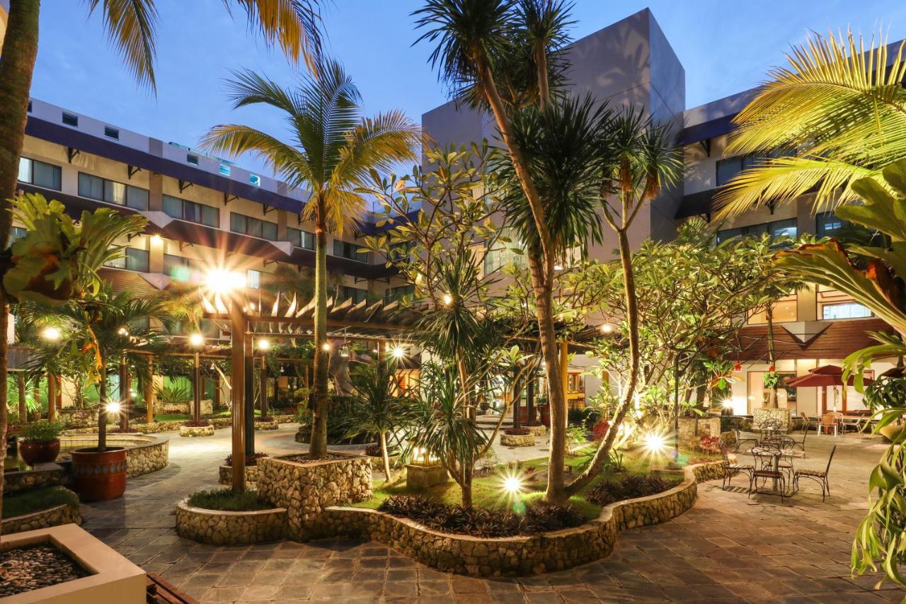 Ap Premier Batam Hotel Nagoya Exterior photo